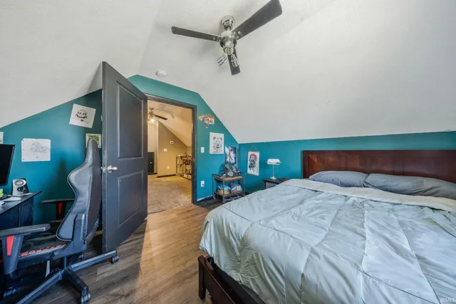 $338,000 | 301 South 4th Avenue, Haubstadt, IN 47639