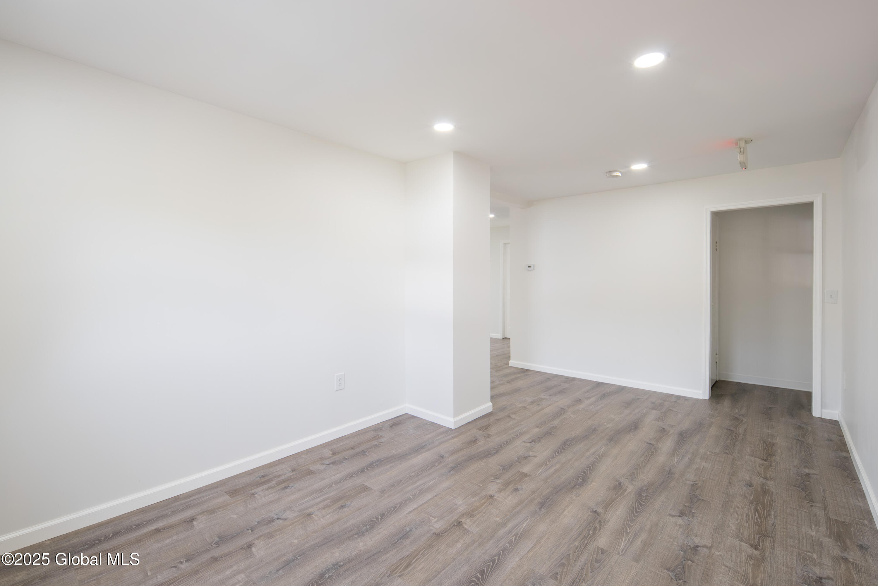 135 Freemans Bridge Road Glenville, NY 12302 - Photo 15 of 54 015