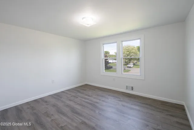 $3,800 | 135 Freemans Bridge Road, Glenville, NY 12302