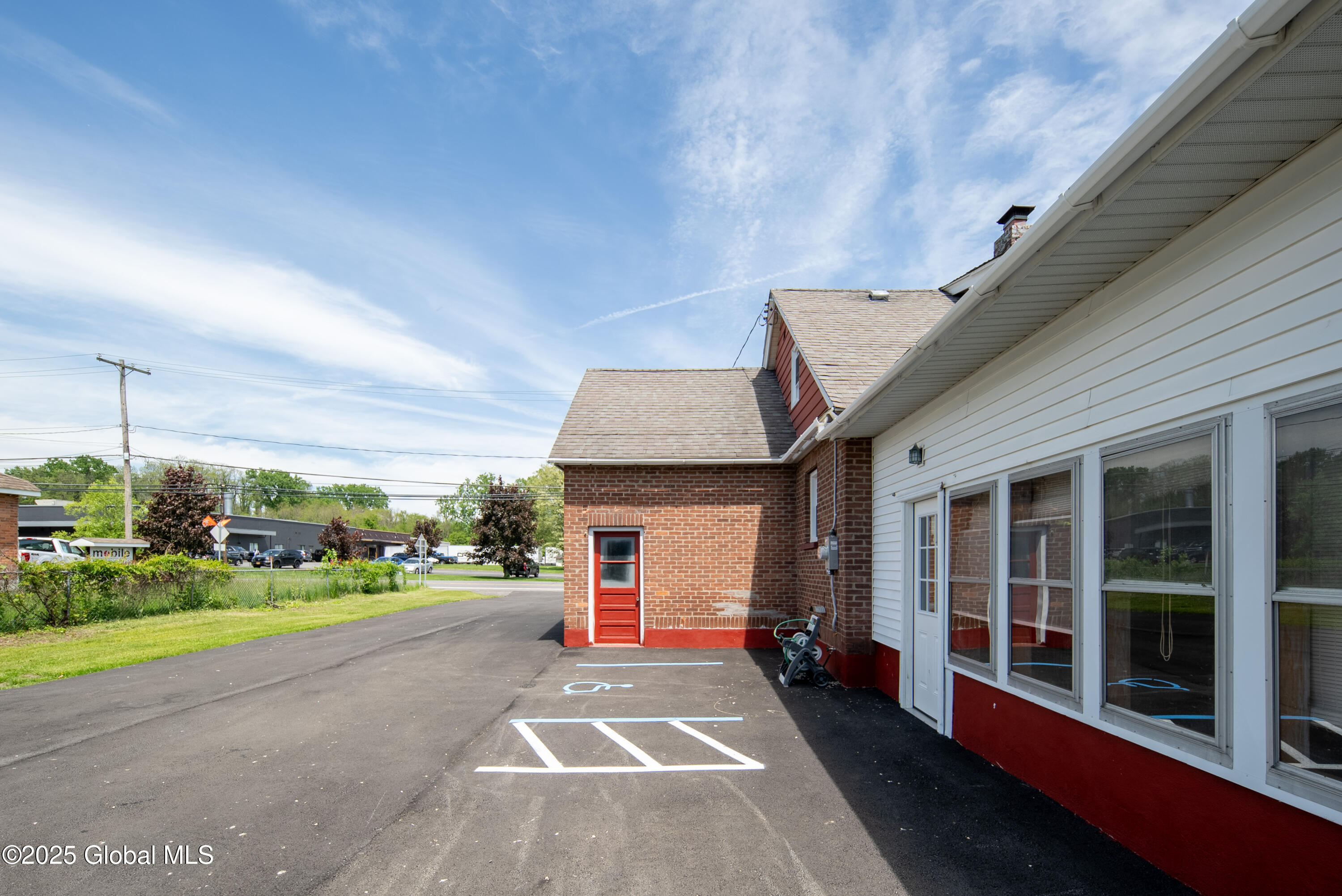 135 Freemans Bridge Road Glenville, NY 12302 - Photo 37 of 54 037