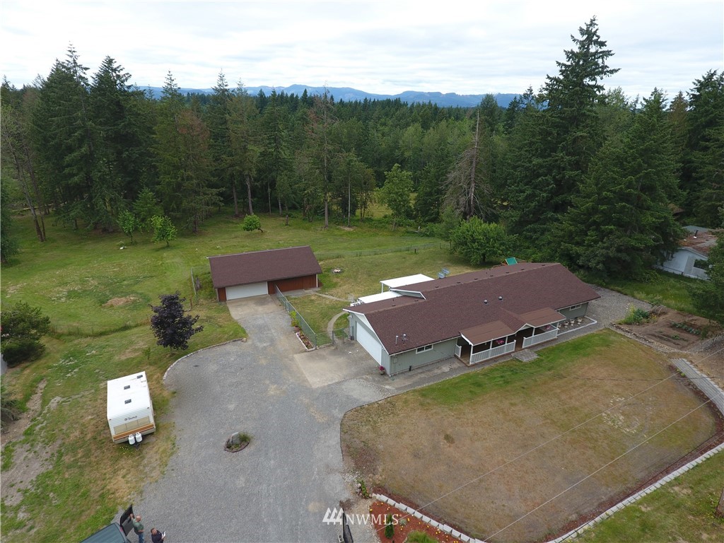 14403 Case Road Southwest Rochester, WA 98579 - Photo 2 of 25