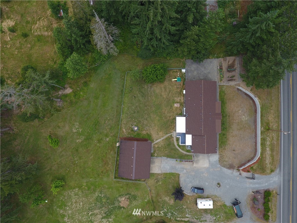 14403 Case Road Southwest Rochester, WA 98579 - Photo 4 of 25