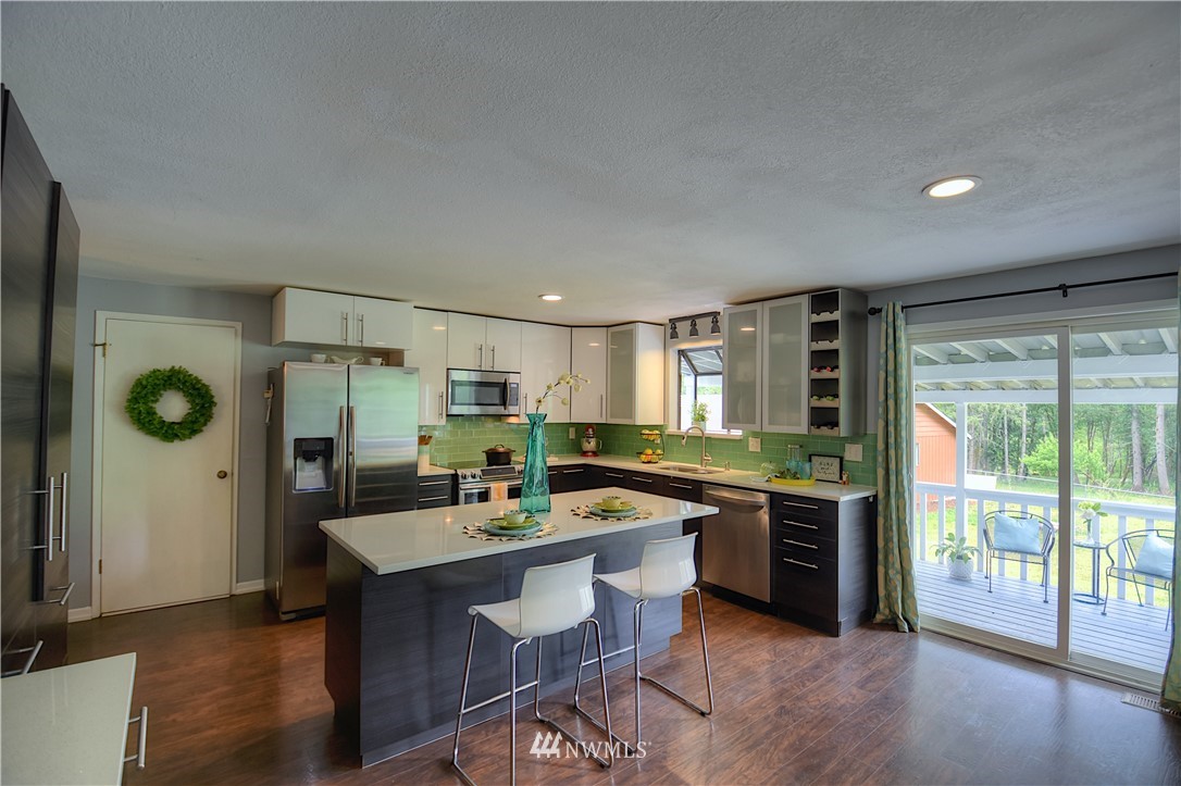 14403 Case Road Southwest Rochester, WA 98579 - Photo 7 of 25