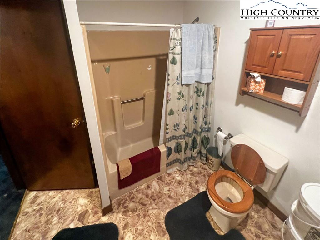 2728 Roaring Fork Road, Creston, NC 28615 Compass