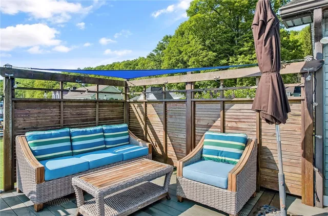 $649,900 | 2882 Fire Lane, Venice, NY 13118