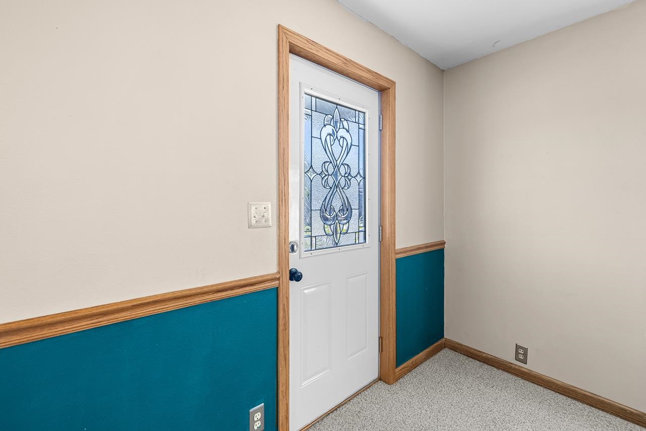 523 North 2nd Street Colby, WI 54421 - Photo 11 of 52