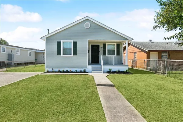$1,700 | 1313 Palfrey Street, Gretna, LA 70053