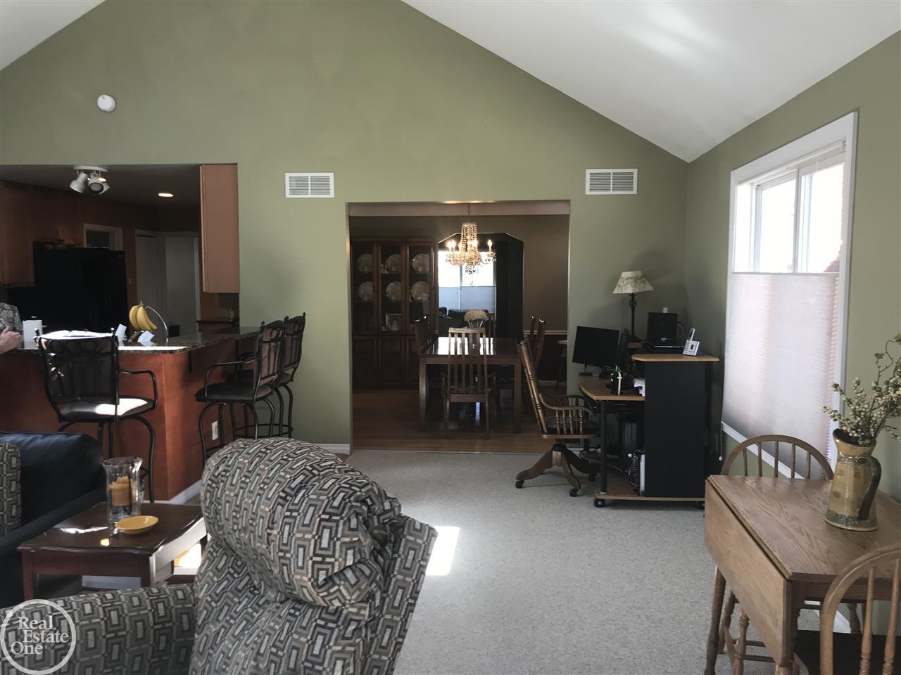1962 Littlestone Road Grosse Pointe Woods, MI 48236 - Photo 7 of 25