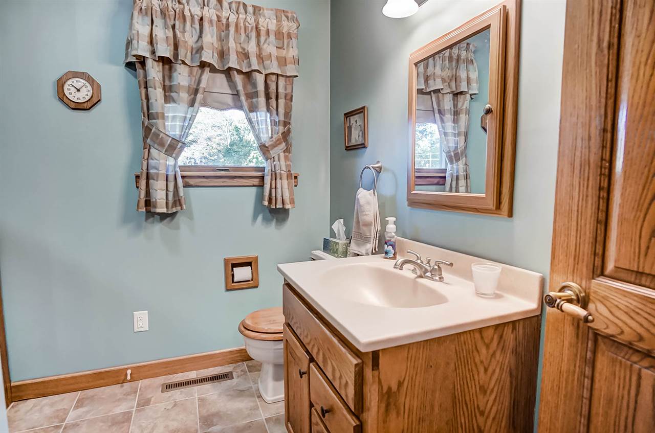 103 Union Street Howe, IN 46746 - Photo 14 of 30 Gallery Image 14