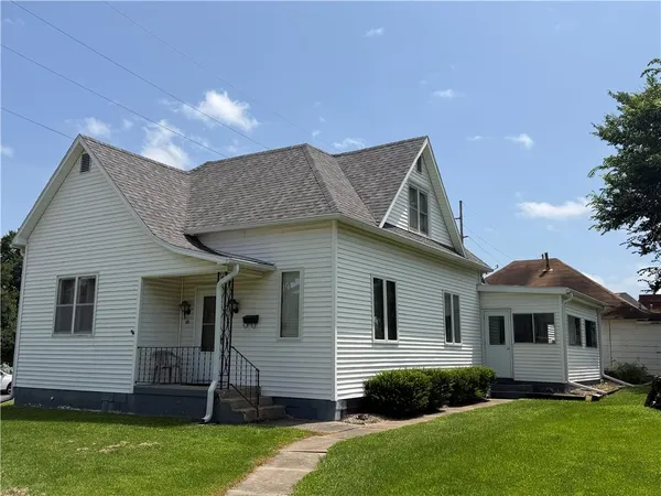 $185,000 | 424 North Kansas Avenue, Marceline, MO 64658