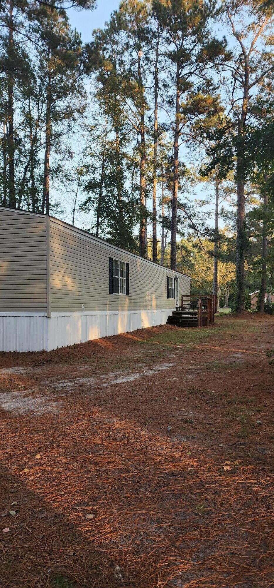 175 Schoolhouse Road Dorchester, SC 29437 - Photo 6 of 17 Front Porch