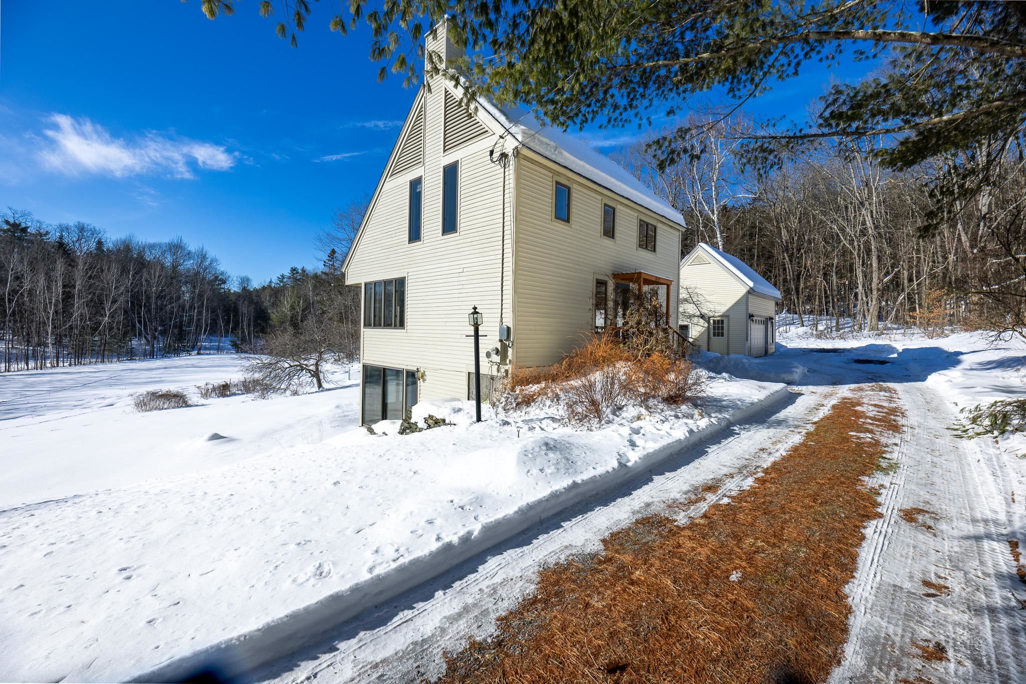 813 Goshen Road Bradford, VT 05033 - Photo 4 of 36