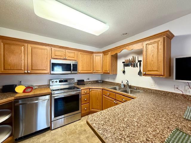 307 Main Street East Caledonia, MN 55921 - Photo 17 of 39