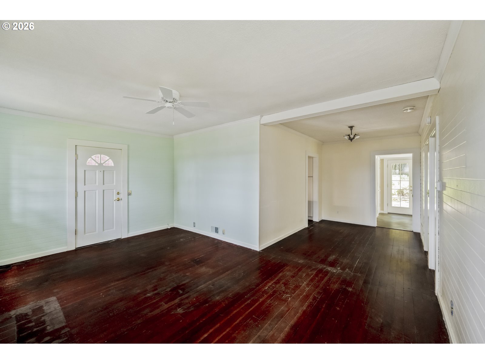 1827 Southwest Dewitt Street Portland, OR 97239 - Photo 6 of 47 Gallery Image 6