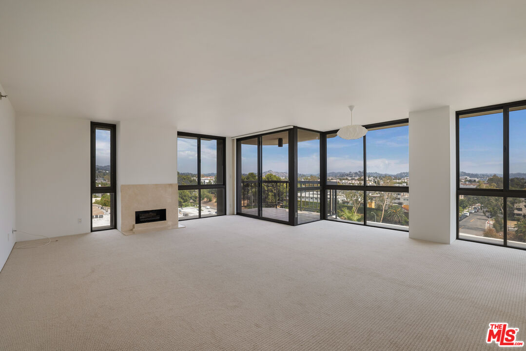 222 Monterey Road, Unit 505 Glendale, CA 91203 - Photo 3 of 24