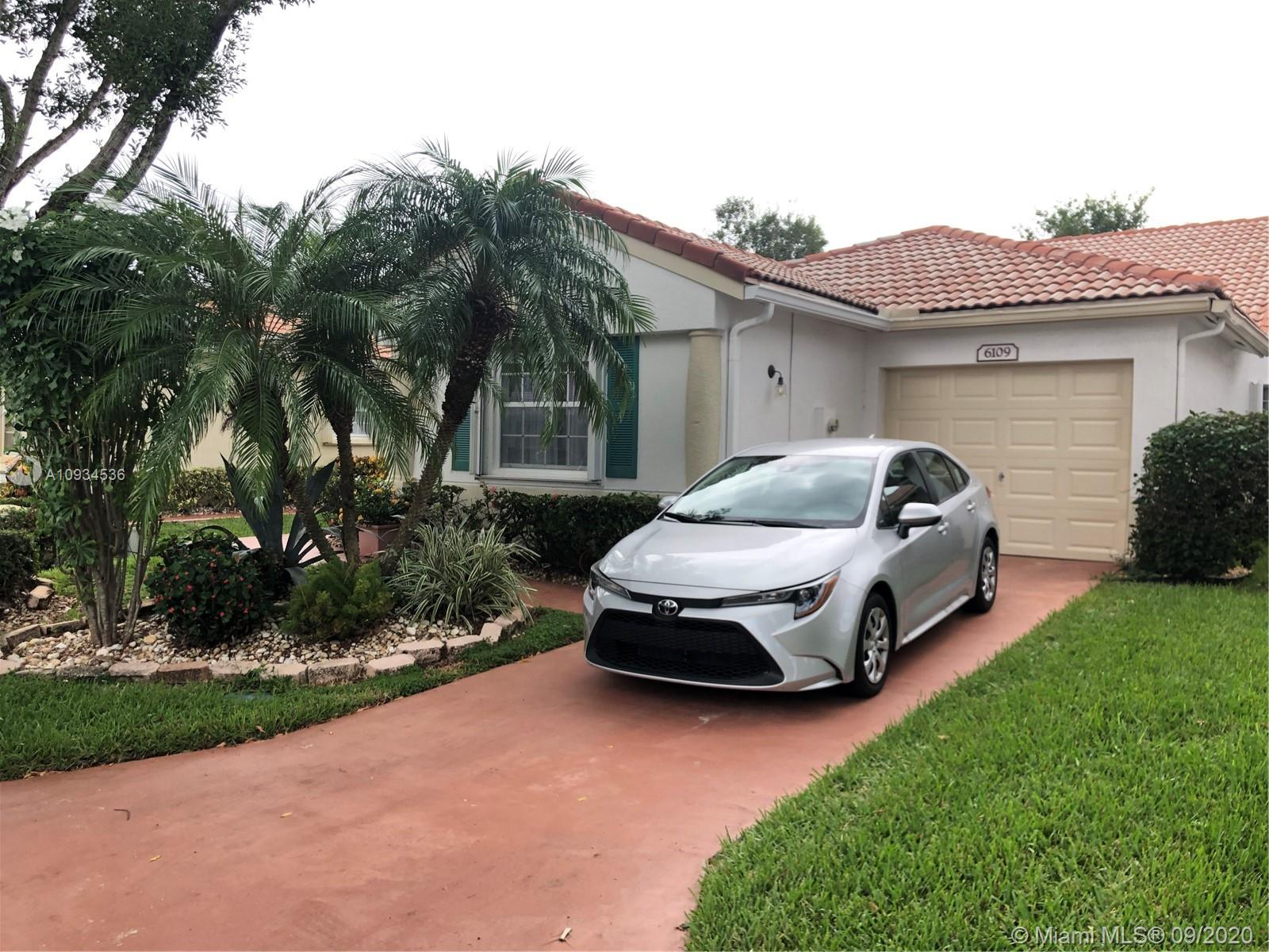 6109 Heliconia Road Delray Beach, FL 33484 - Photo 3 of 31