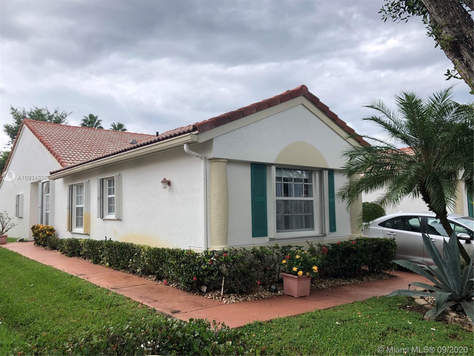 6109 Heliconia Road Delray Beach, FL 33484 - Photo 4 of 31