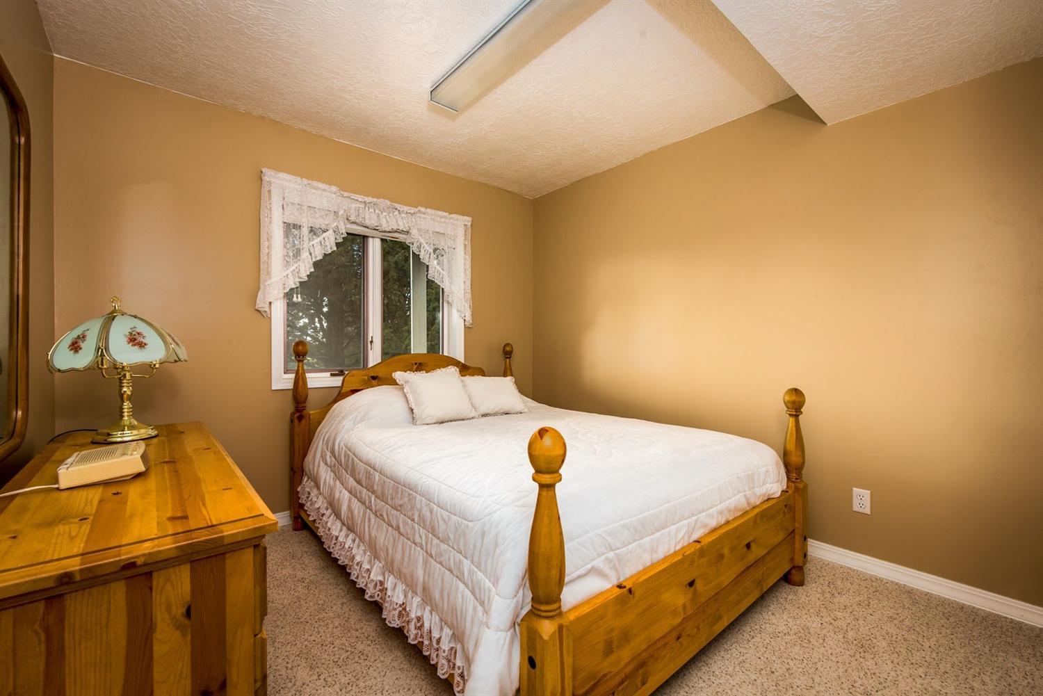 13363 Crystal Springs Road Klamath Falls, OR 97603 - Photo 16 of 23 Additional Photo