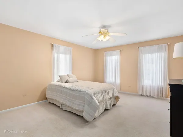 $950,000 | 11547 Burr Oak Lane, Burr Ridge, IL 60527
