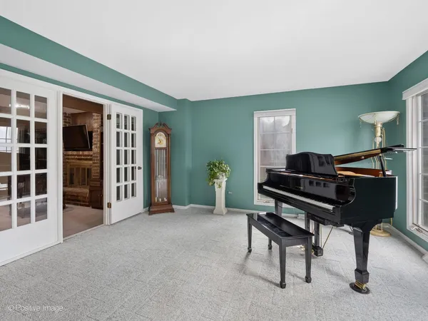 $950,000 | 11547 Burr Oak Lane, Burr Ridge, IL 60527