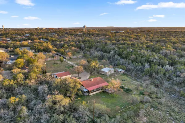 $549,000 | 3008 Vista Lane, Marble Falls, TX 78654