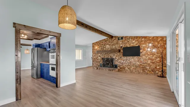 $630,000 | 3008 Vista Lane, Marble Falls, TX 78654