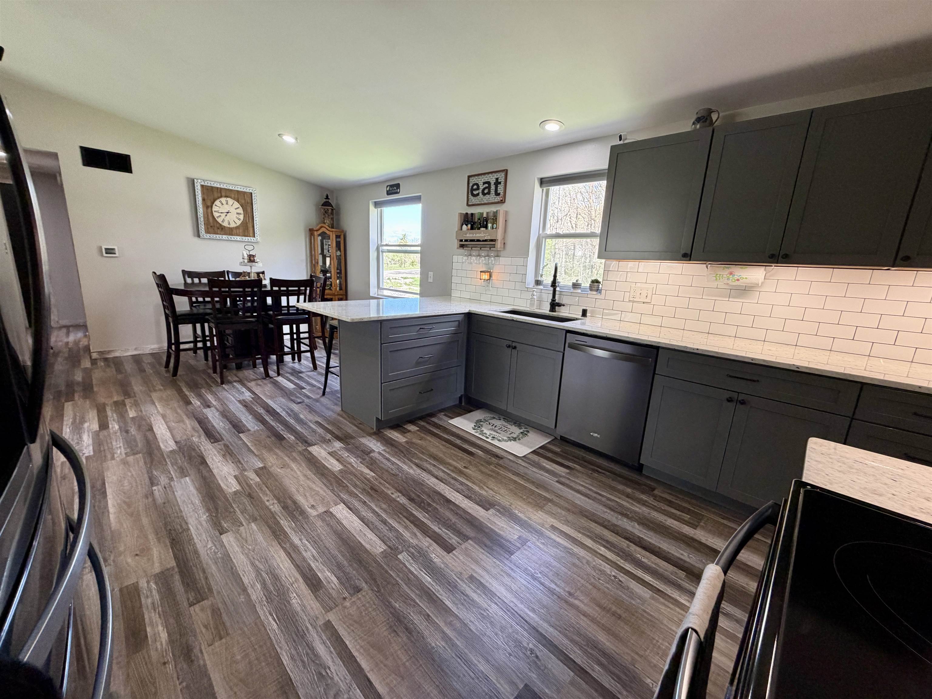 11530 West Brandherm Road Beloit, WI 53511 - Photo 14 of 40