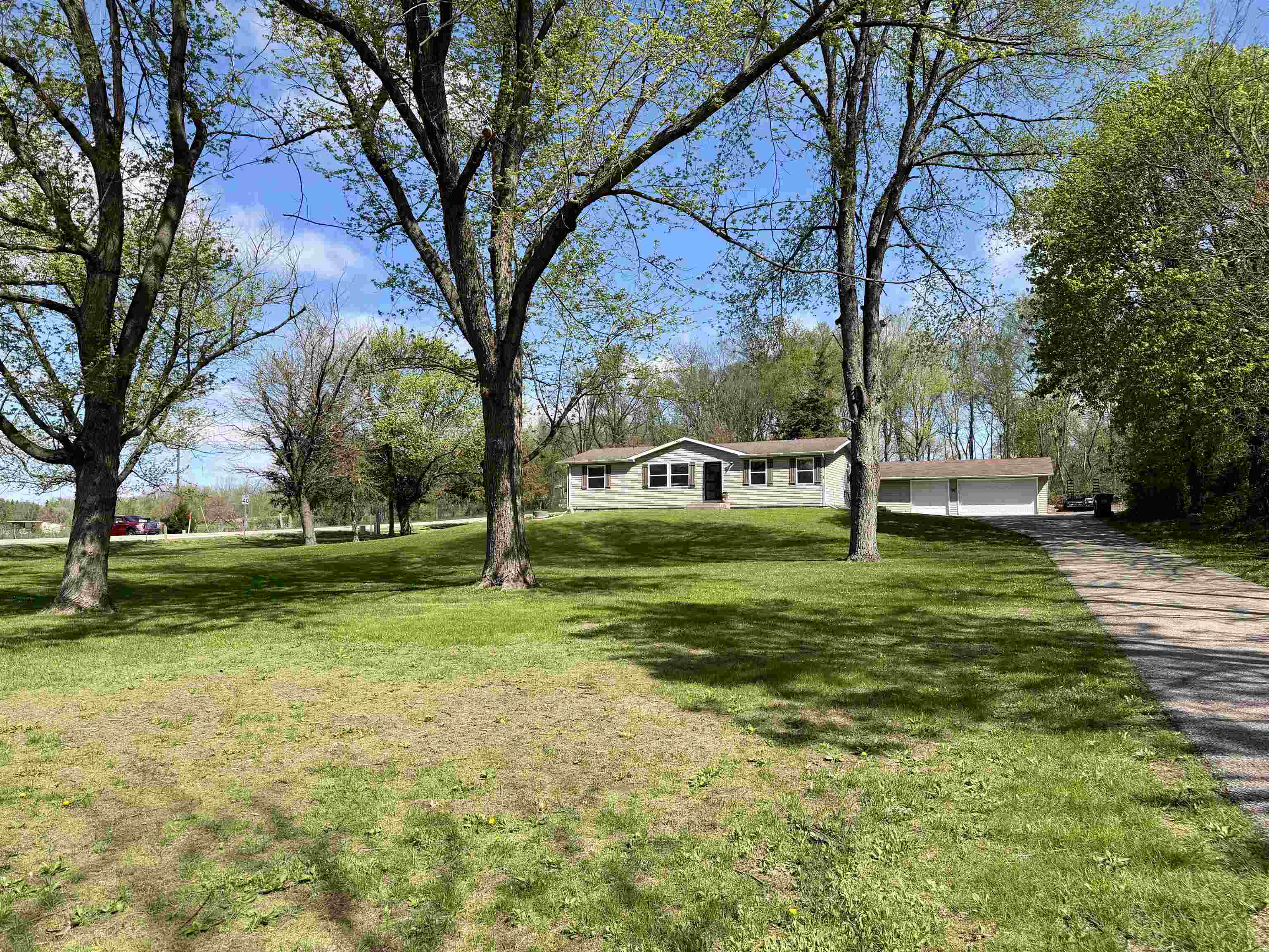 11530 West Brandherm Road Beloit, WI 53511 - Photo 40 of 40