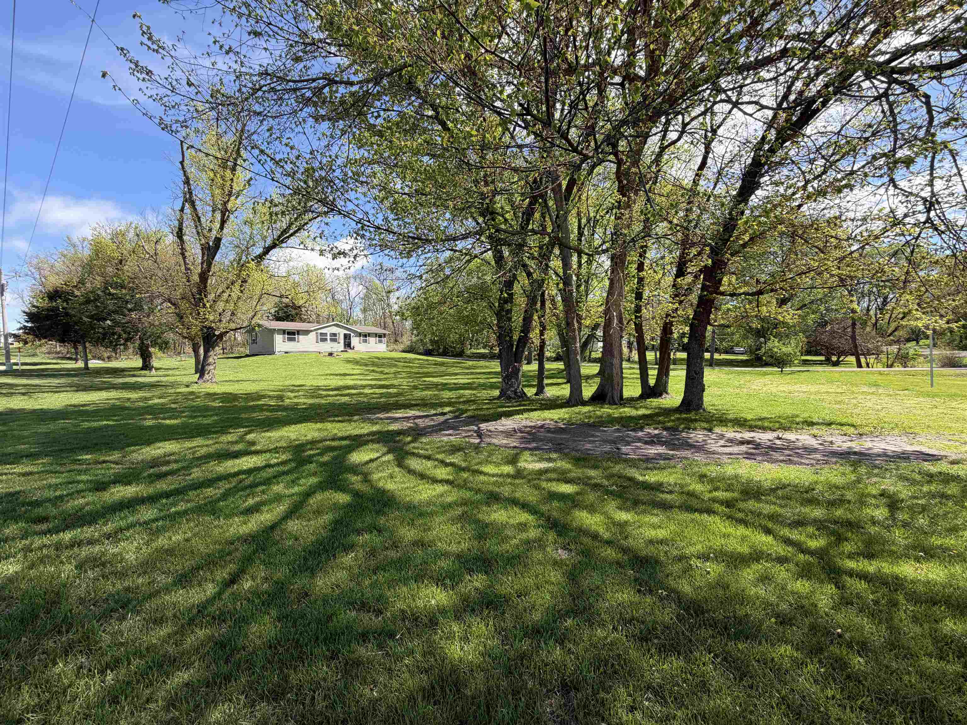 11530 West Brandherm Road Beloit, WI 53511 - Photo 6 of 40