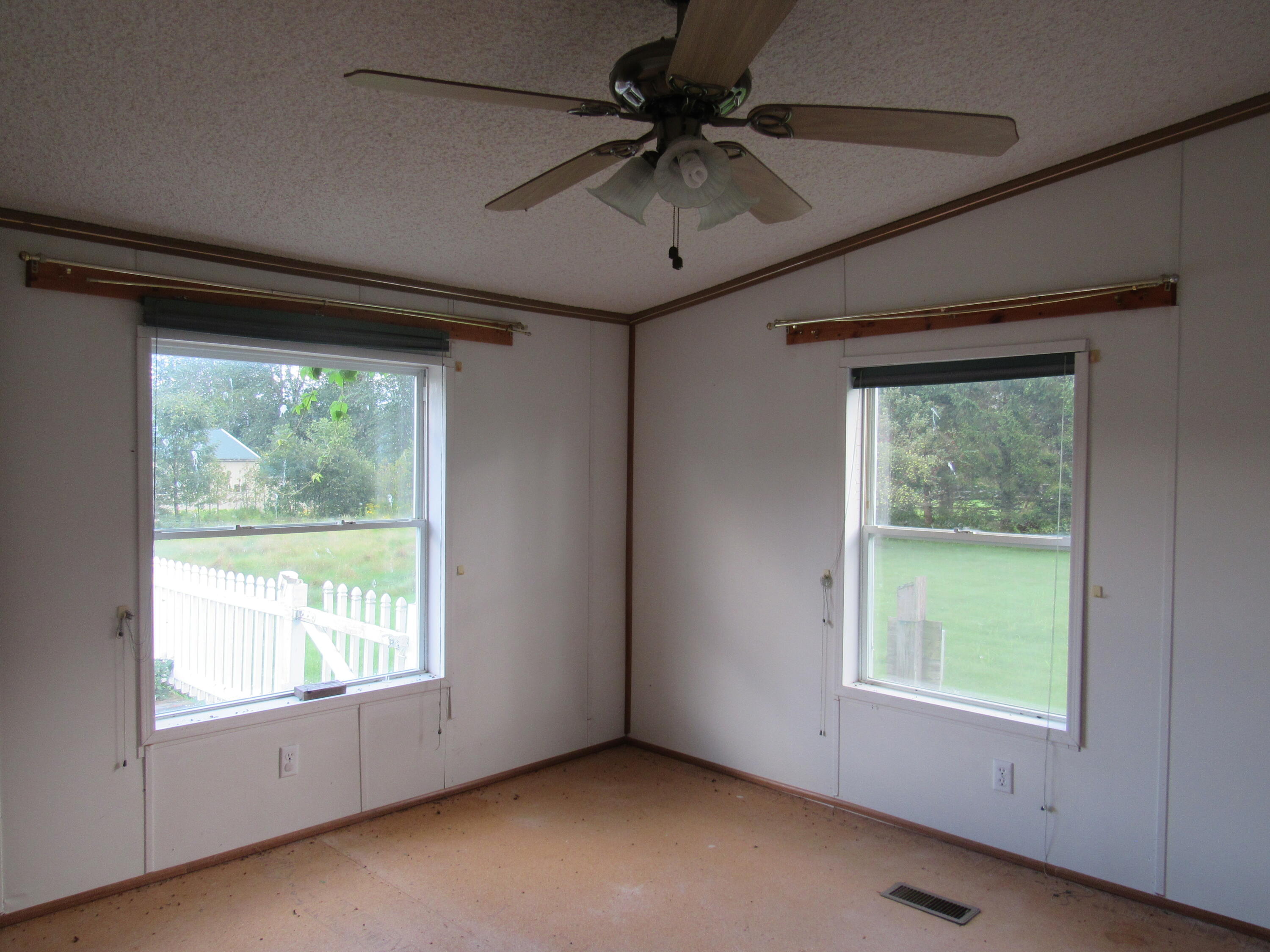 88 Lyons Road Plattsburgh, NY 12901 - Photo 23 of 39 Gallery Image 23