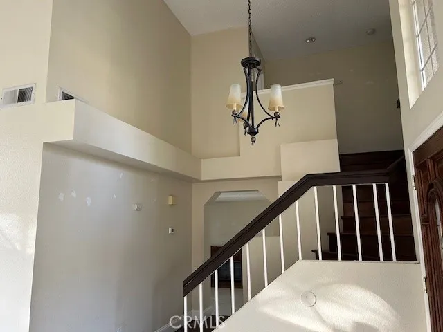 $3,200 | 751 La Cumbre Street, Corona, CA 92879