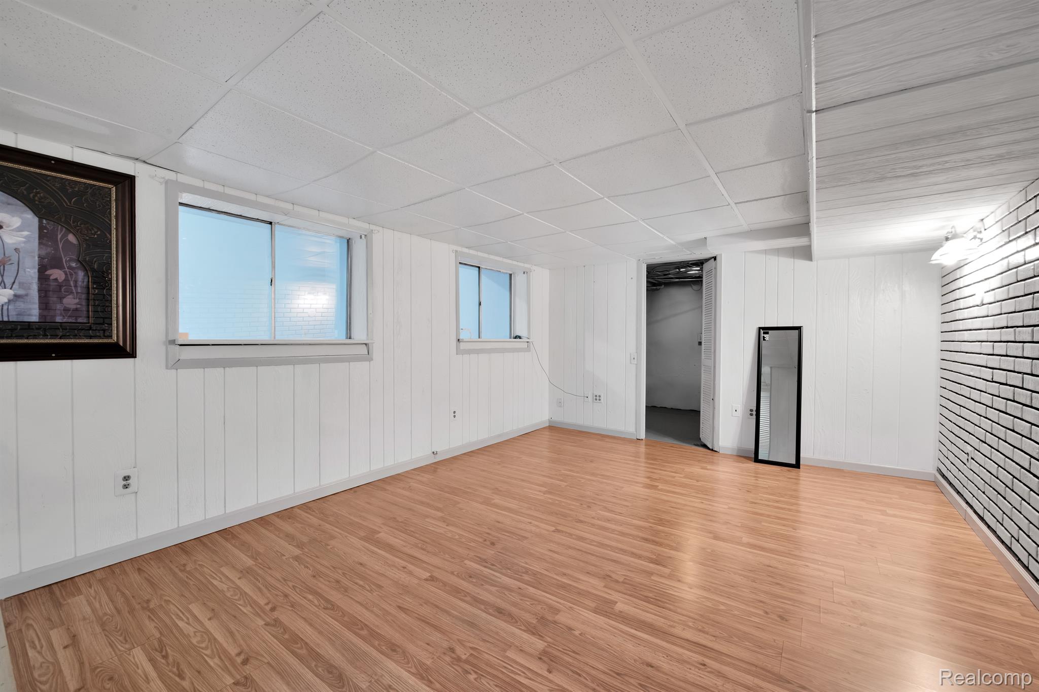 4667 East Thirteen Mile Road Warren, MI 48092 - Photo 18 of 31 Gallery Image 18