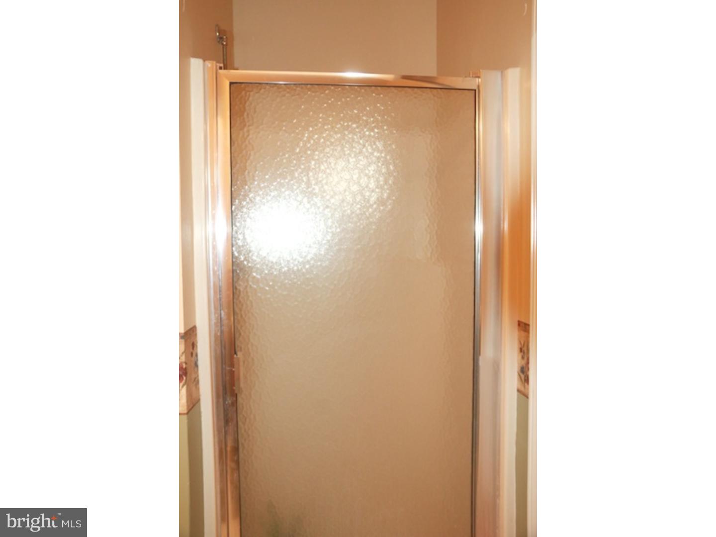 409 Ruth Court Harleysville, PA 19438 - Photo 11 of 21 Bathroom
