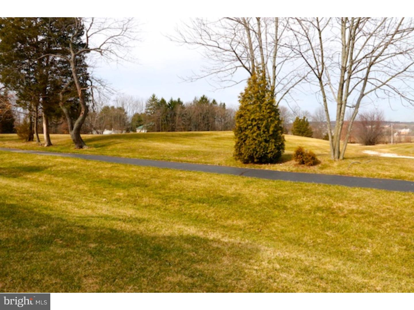 409 Ruth Court Harleysville, PA 19438 - Photo 20 of 21 View in Back