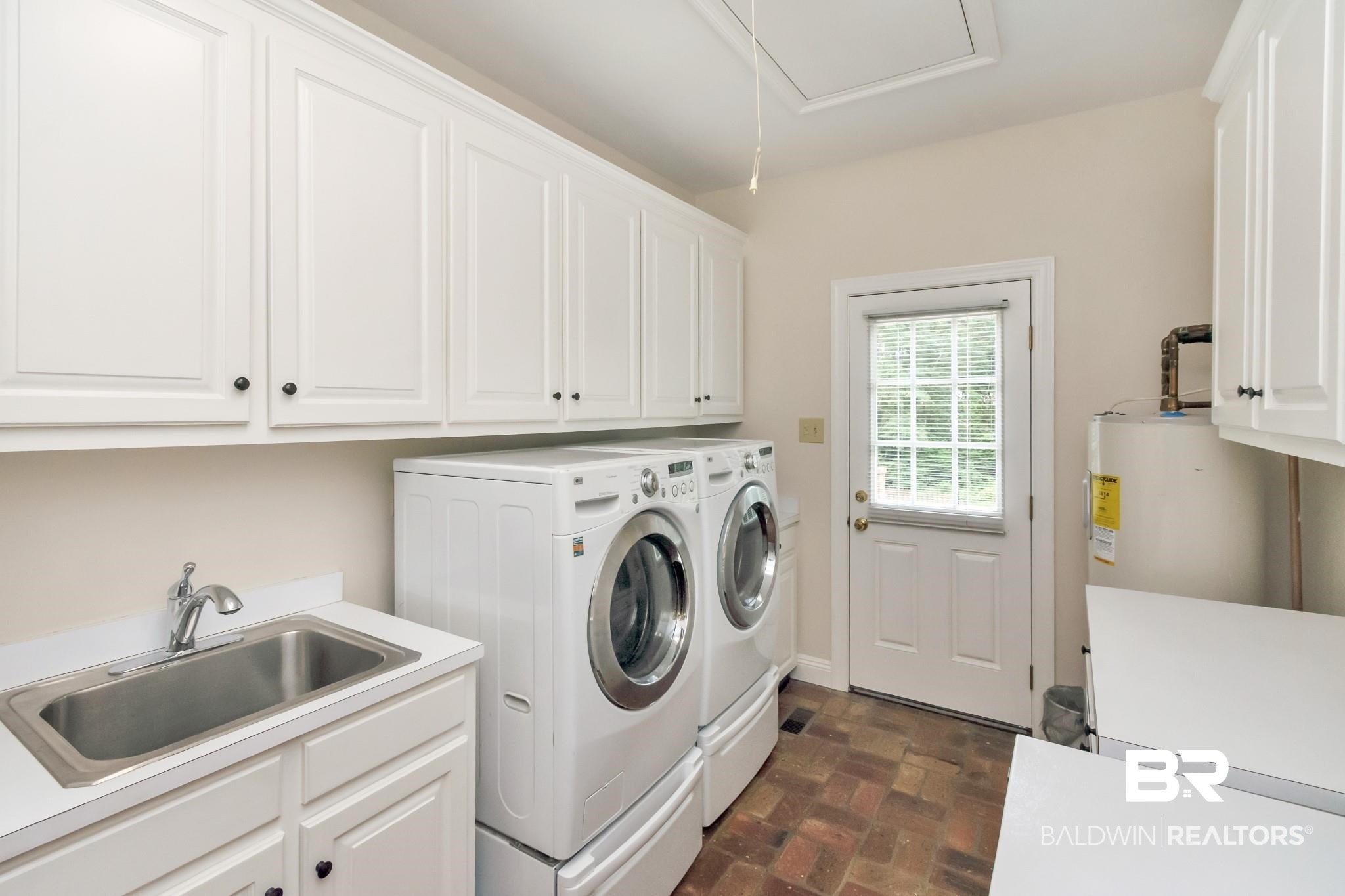 240 Suffolk Road Mobile, AL 36608 - Photo 32 of 49