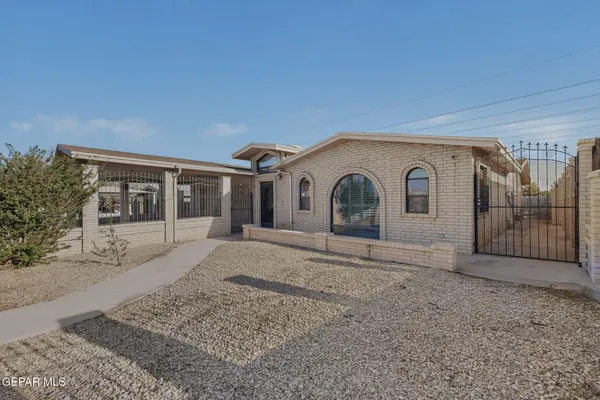 $279,900 | 4808 Sagittarius Avenue, El Paso, TX 79924