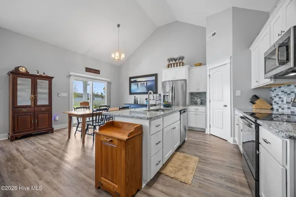 $330,000 | 231 Eureka Avenue, Washington, NC 27889