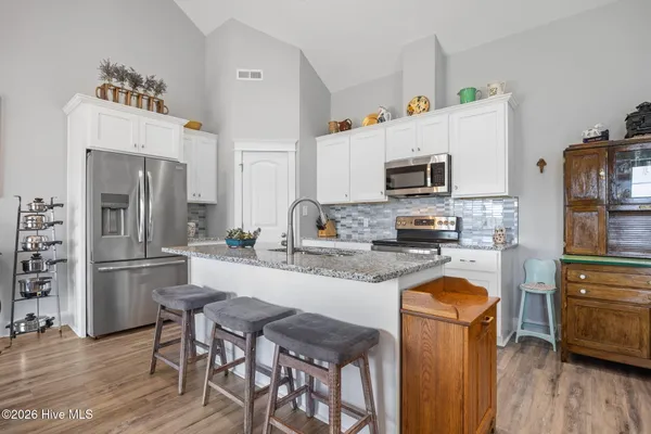 $330,000 | 231 Eureka Avenue, Washington, NC 27889