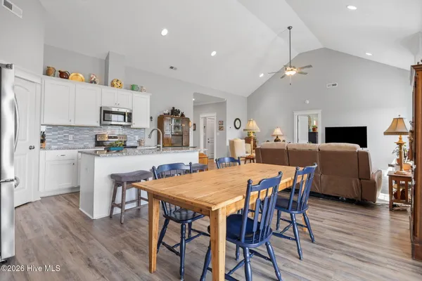 $330,000 | 231 Eureka Avenue, Washington, NC 27889
