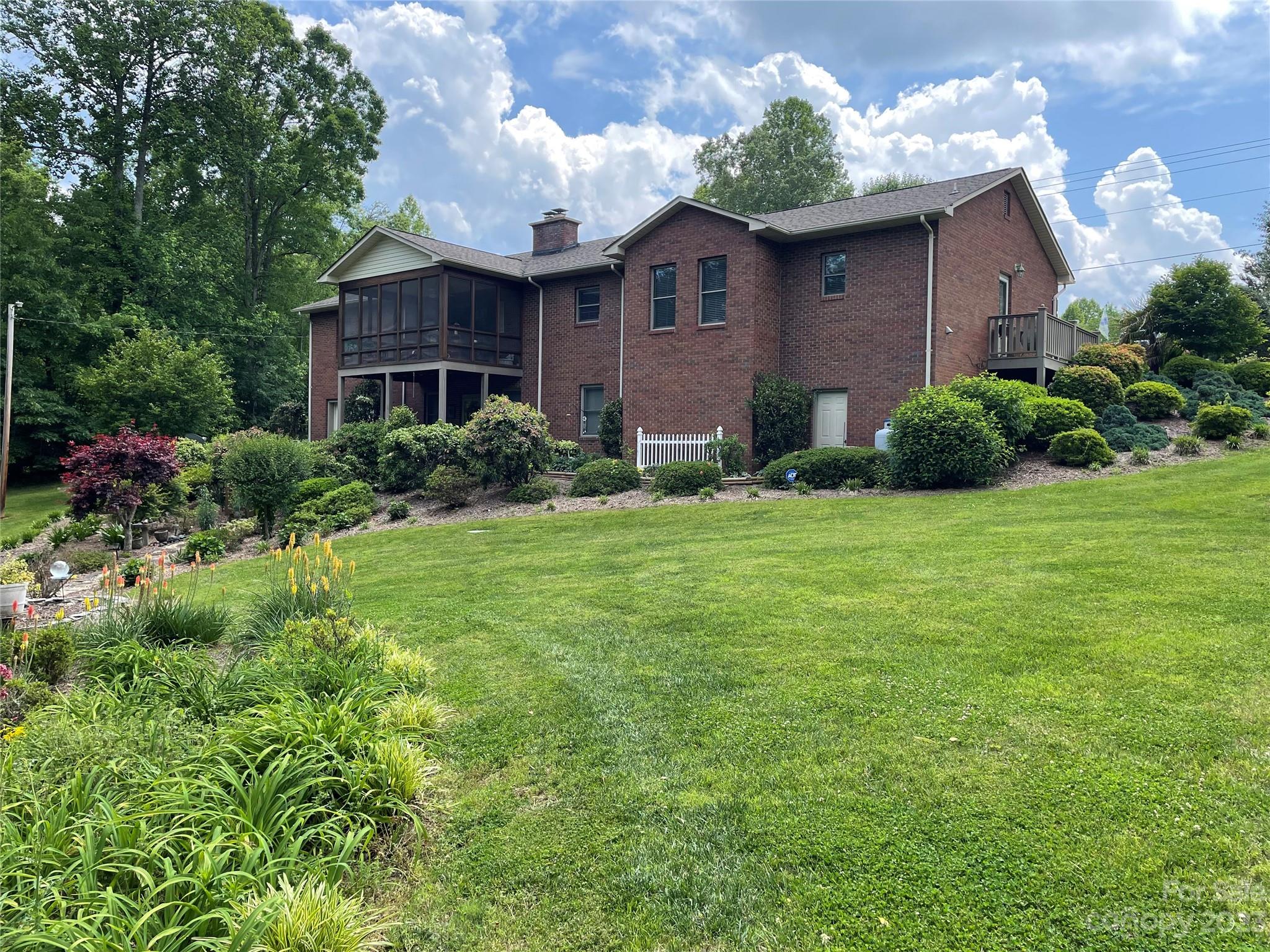 694 Rolands Chapel Road Nebo, NC 28761 - Photo 3 of 48 Gallery Image 3
