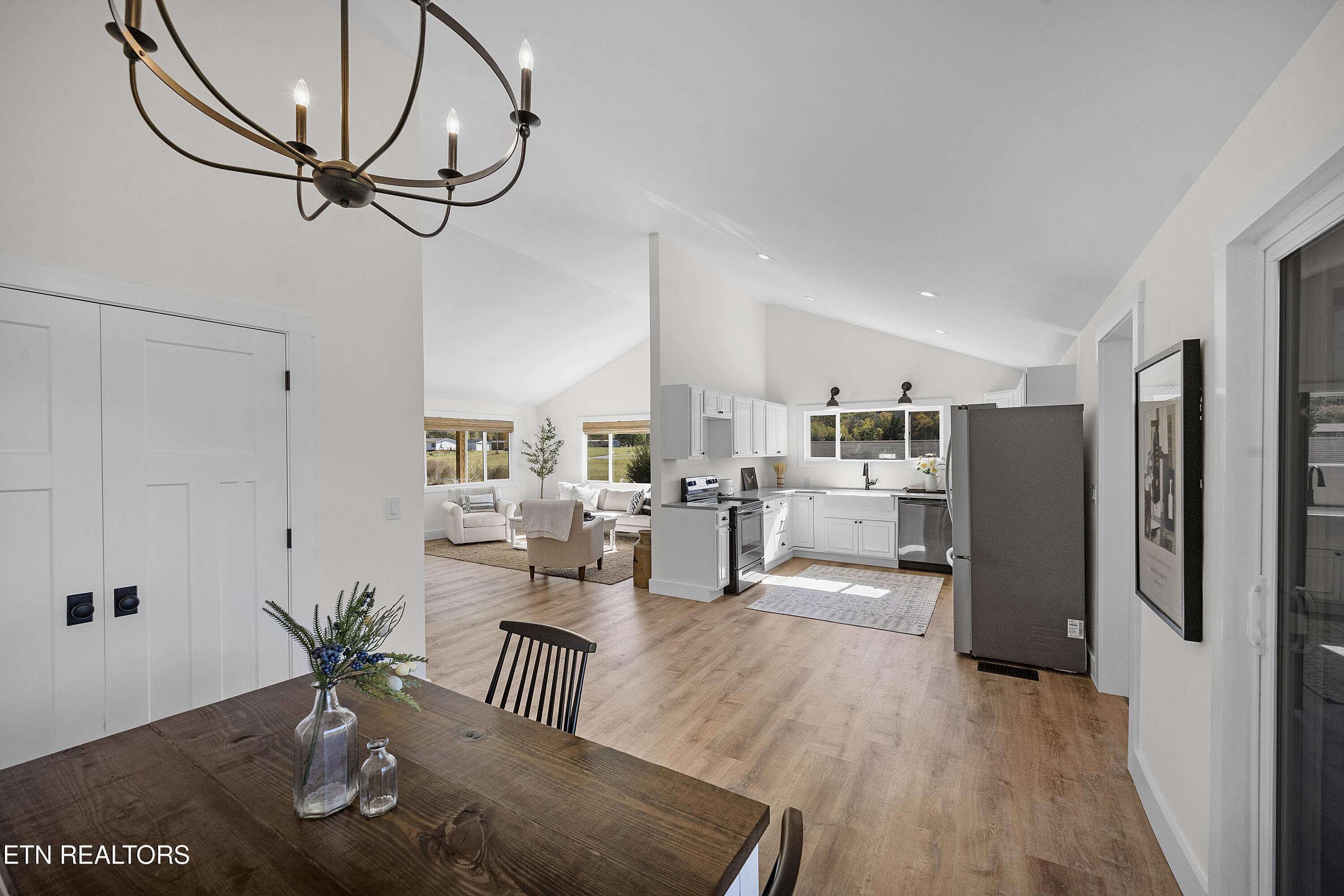 295 Rhodes Road New Market, TN 37820 - Photo 12 of 48 L40A0576