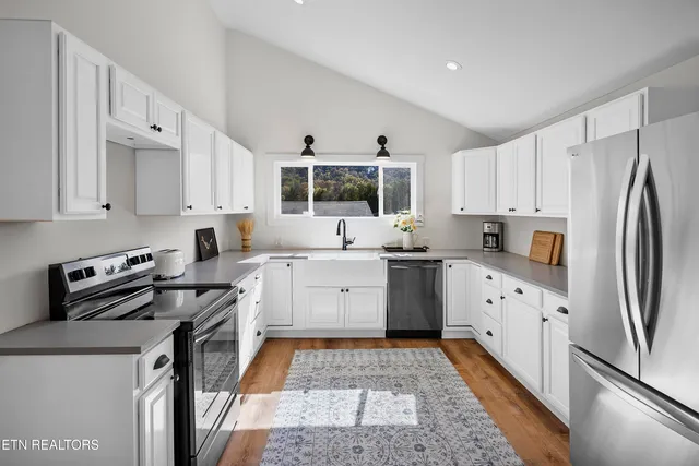 $455,000 | 295 Rhodes Road, New Market, TN 37820