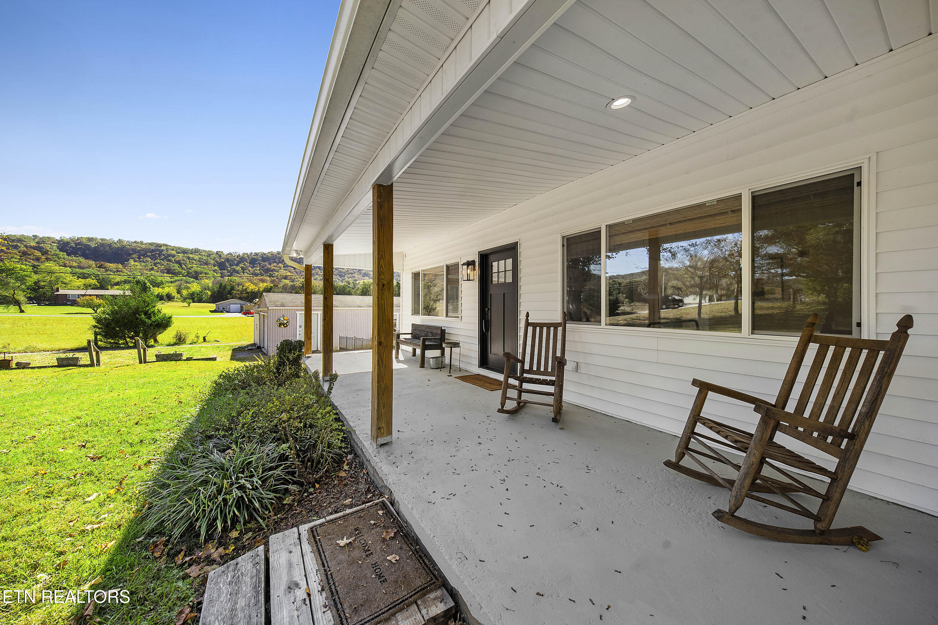 295 Rhodes Road New Market, TN 37820 - Photo 6 of 48 L40A0696