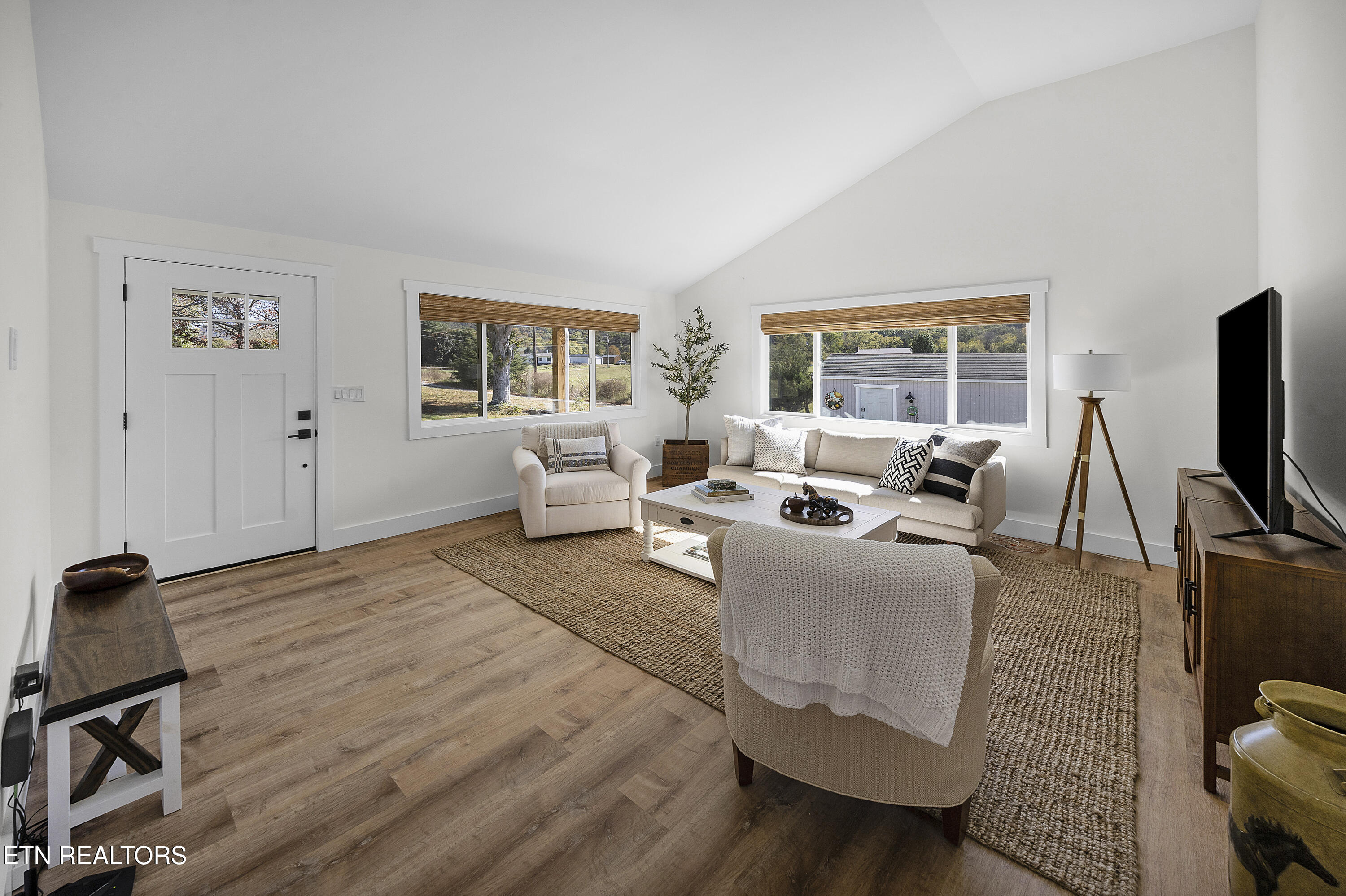 295 Rhodes Road New Market, TN 37820 - Photo 9 of 48 L40A0567