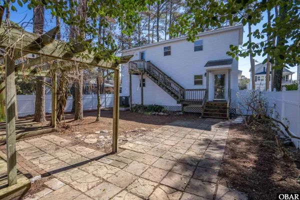 $450,000 | 1002 West Avalon Drive, Kill Devil Hills, NC 27948