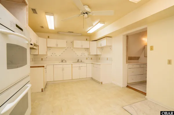 $450,000 | 1002 West Avalon Drive, Kill Devil Hills, NC 27948