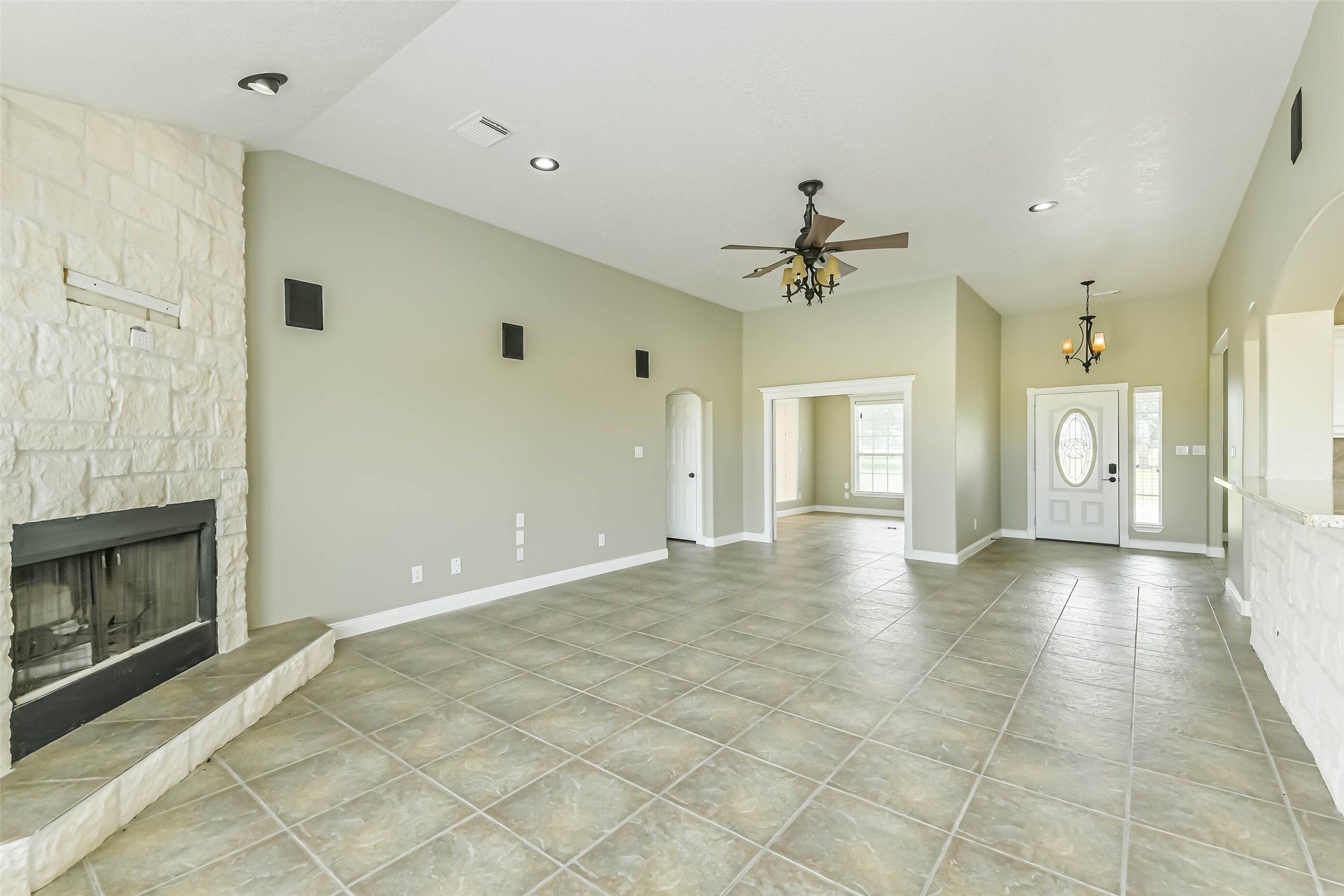 15320 Mound Road Hockley, TX 77447 - Photo 9 of 46
