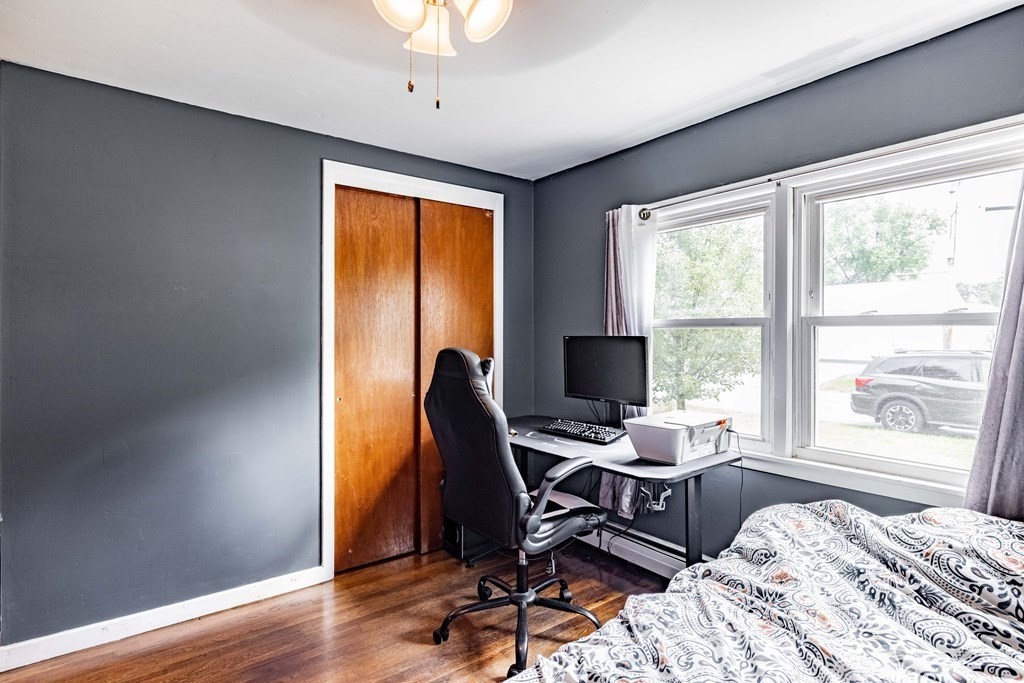78 Warwick Road Chicopee, MA 01020 - Photo 13 of 25 Gallery Image 13