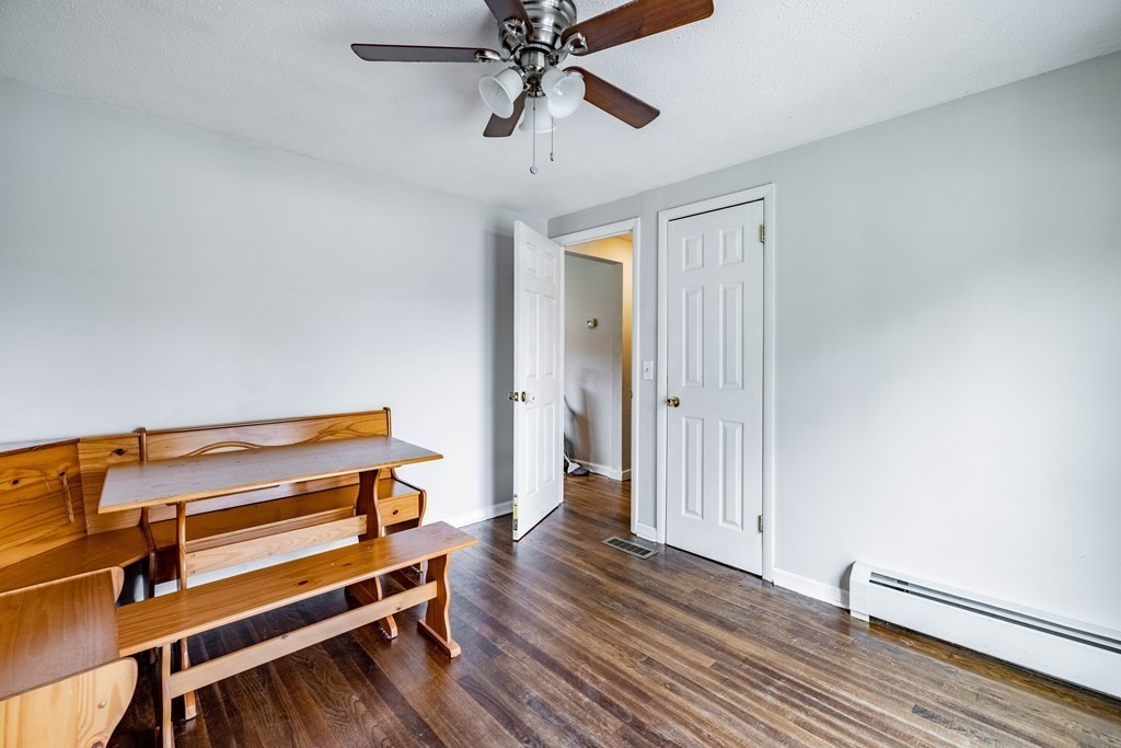 78 Warwick Road Chicopee, MA 01020 - Photo 6 of 25 Gallery Image 6
