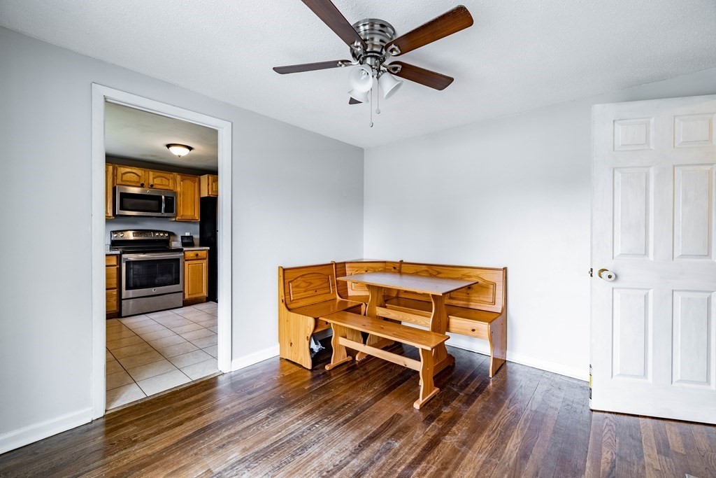 78 Warwick Road Chicopee, MA 01020 - Photo 7 of 25 Gallery Image 7